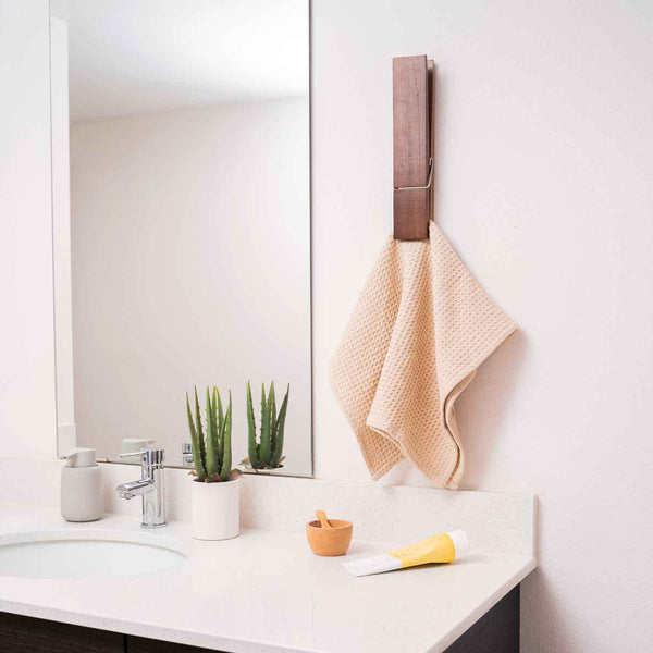 Giant Clothespin Bathroom Towel Holder (Pack of 2)